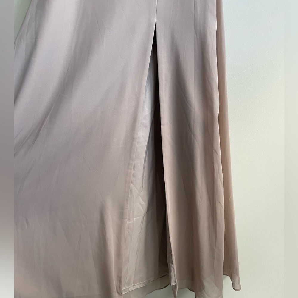 Azazie Mandy Maxi Dress in Taupe V Neck Formal Bridesmaid Size A2 - Picture 12 of 15